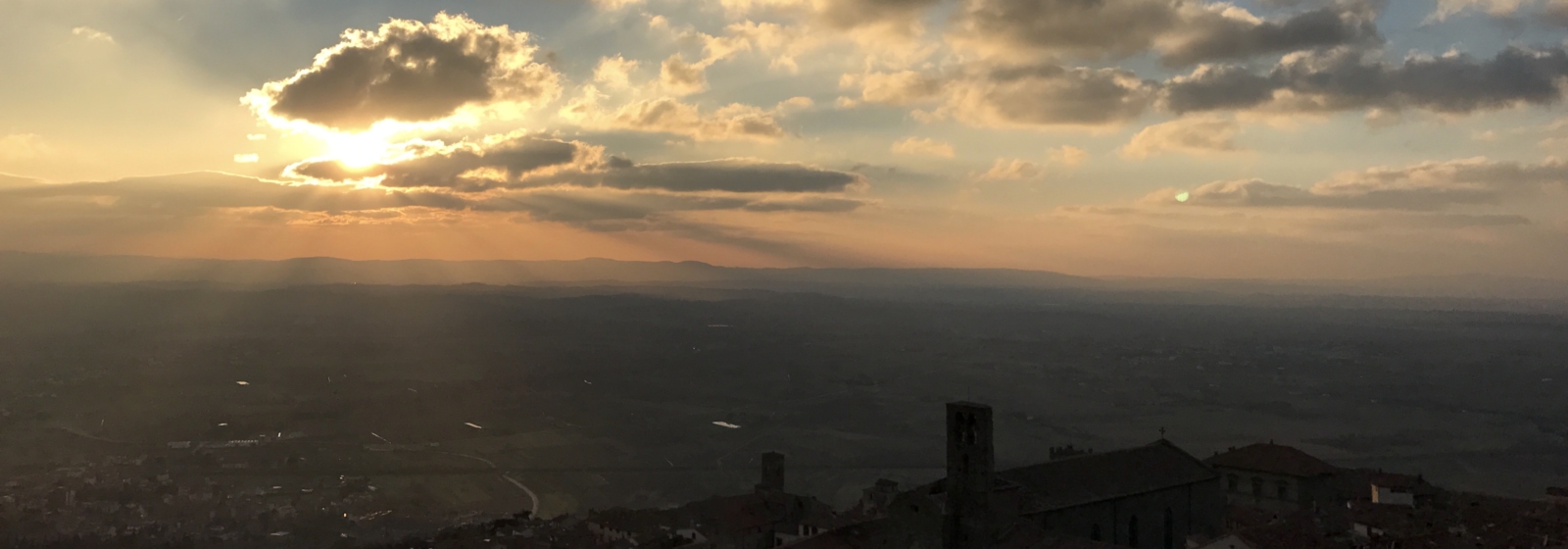 Il monastero di clausura, dove si vive la familiarità con il mistero